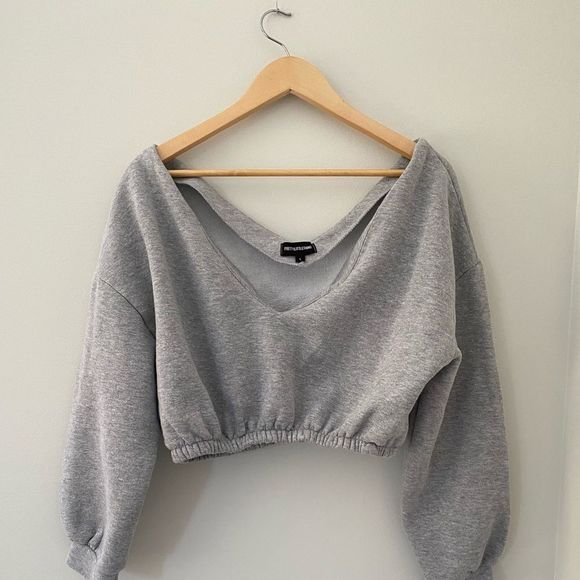 Pretty little things, off the shoulder crop sweater - Picture 1 of 3
